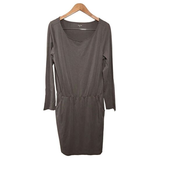 Garnet Hill‎ Blouson Dress Womens Size Medium Long Sleeve Knit Pockets Taupe - Picture 1 of 7